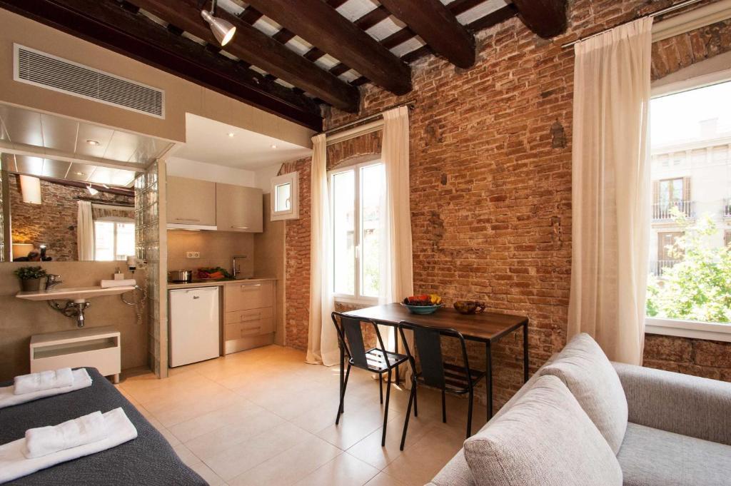 Apartament Deco Barcelona-born St.